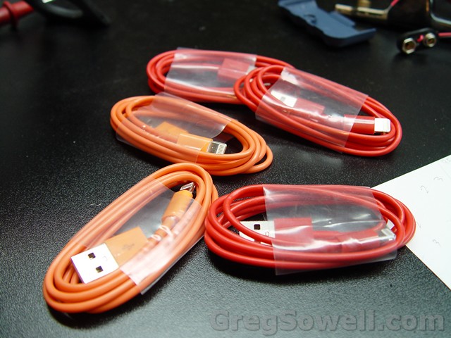 Cheap-o dollar store USB cables.